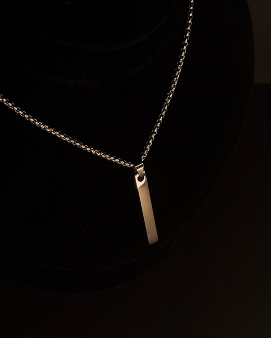 Black Golden 3D Long Strip Pendant Necklace – Unisex Minimalist Hip Hop Jewelry