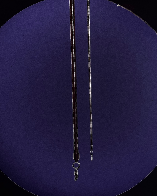 Silver Glide Snake Chain Necklace – Sleek Minimalist Unisex Jewelry