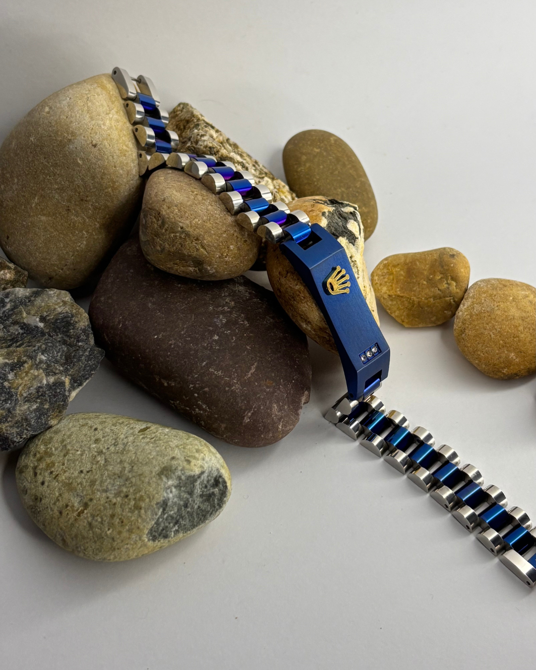 Luxury Rolex Style Bracelet – Timeless Unisex Jewelry (Available in 5 Colors)