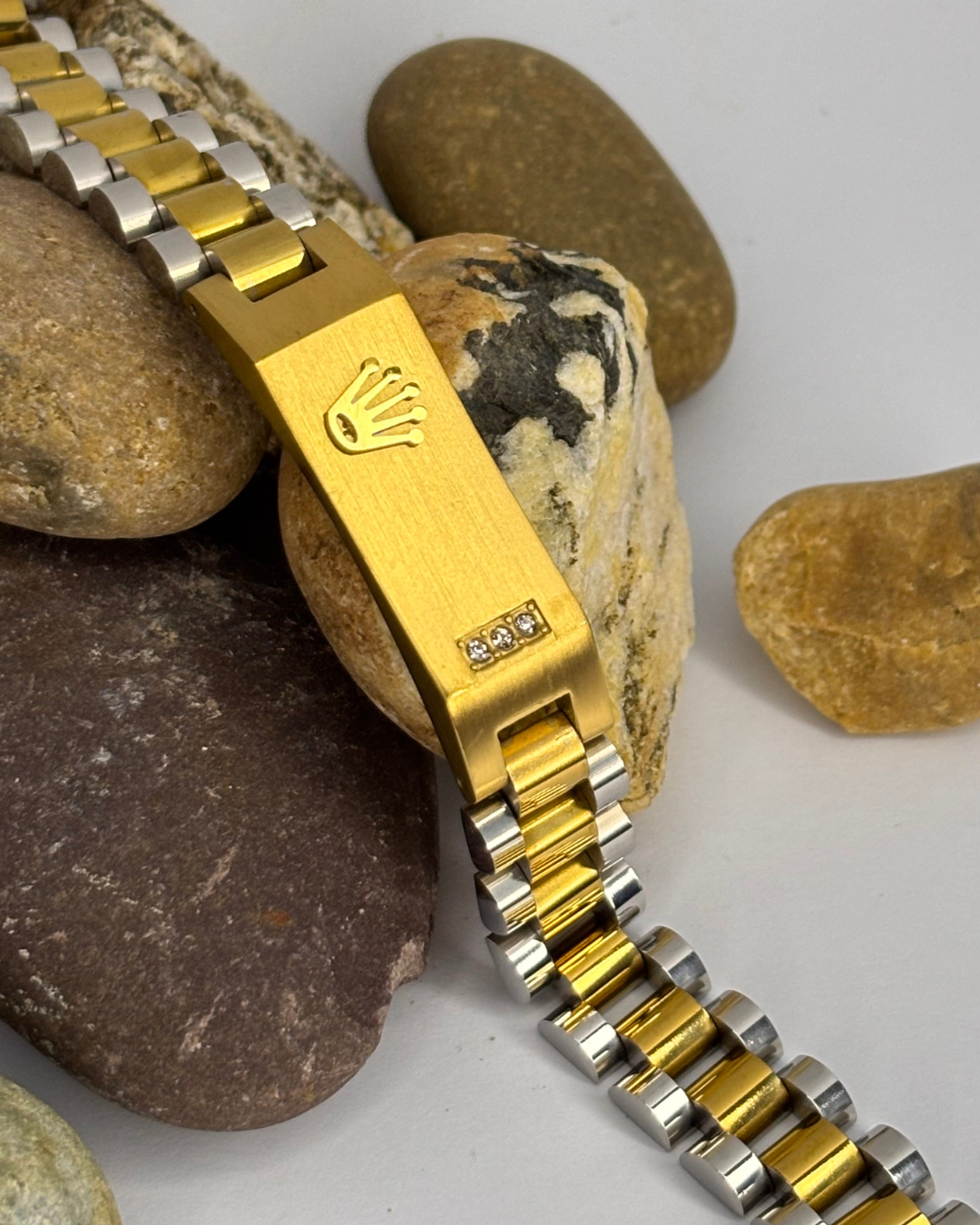 Luxury Rolex Style Bracelet – Timeless Unisex Jewelry (Available in 5 Colors)