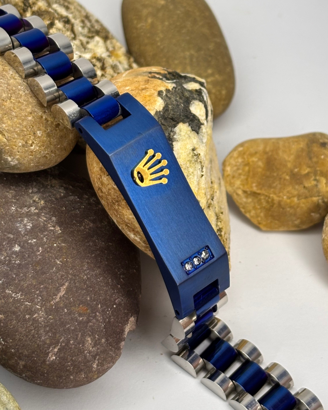 Luxury Rolex Style Bracelet – Timeless Unisex Jewelry (Available in 5 Colors)