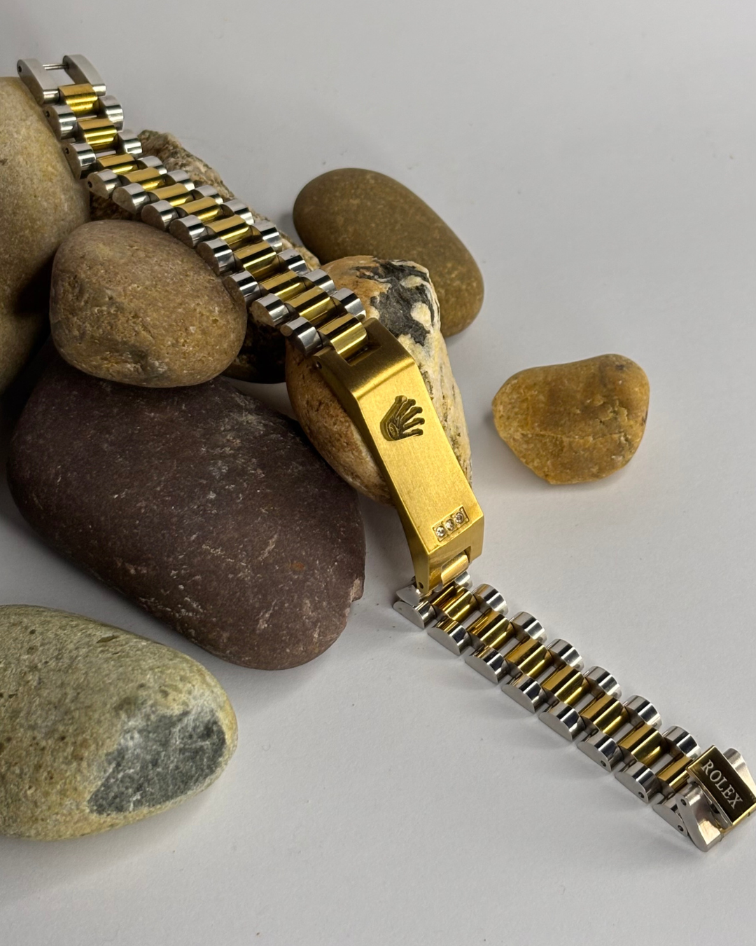 Luxury Rolex Style Bracelet – Timeless Unisex Jewelry (Available in 5 Colors)