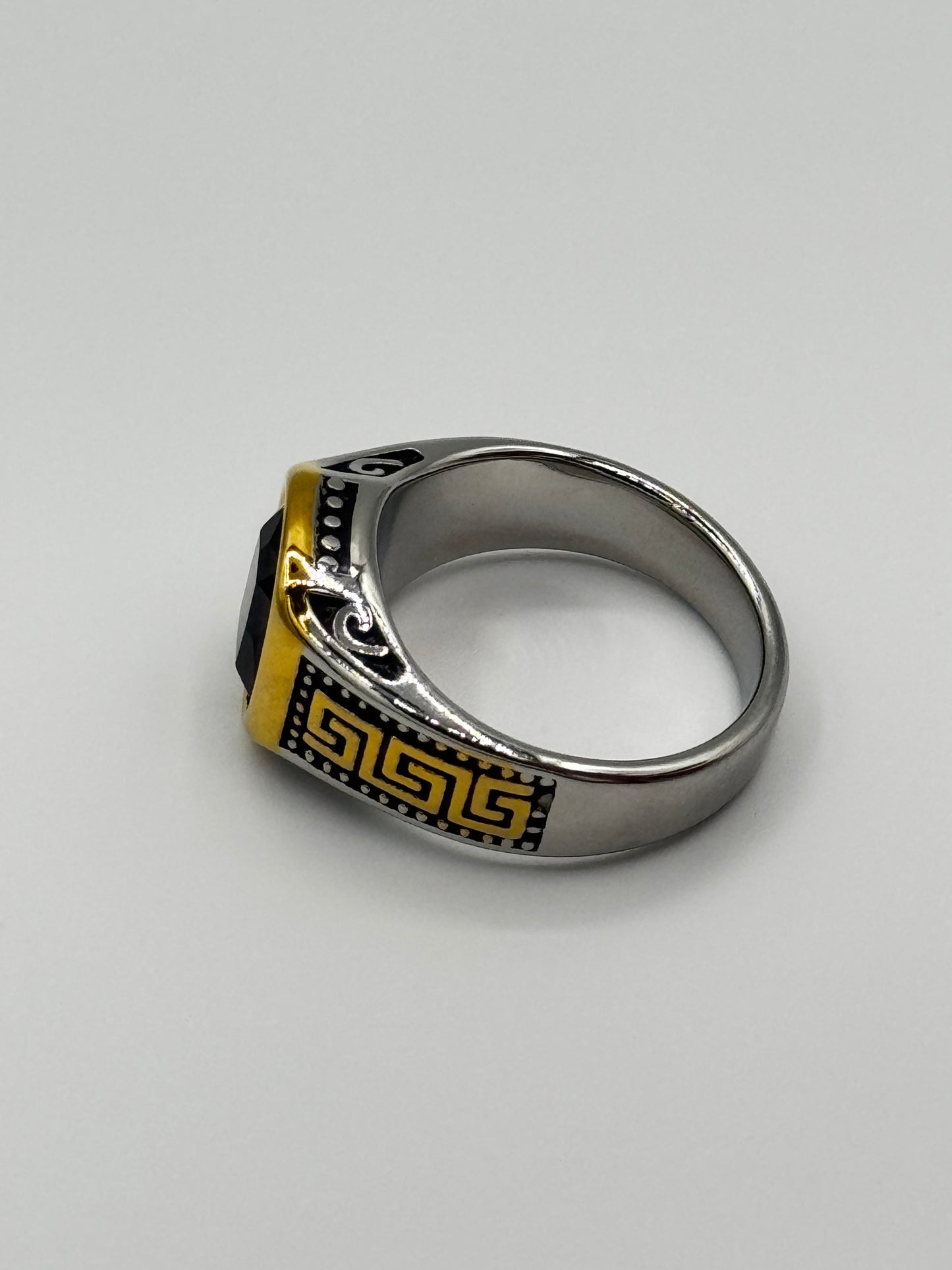 Men's versace regal black onyx ring | Gold & Silver Royal Finish