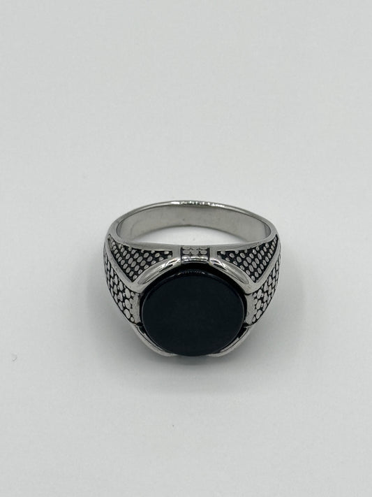 Men’s Regal Silver Stone Ring | Textured Heritage Design