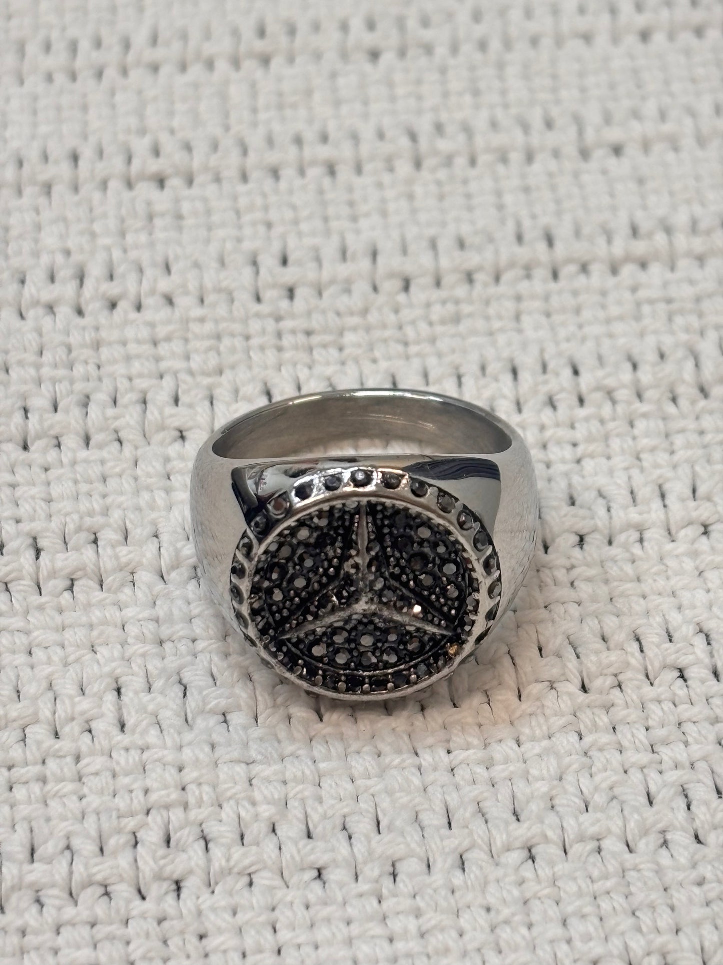 Mercedes Star Stainless Steel Ring – Luxury Minimalist Jewelry